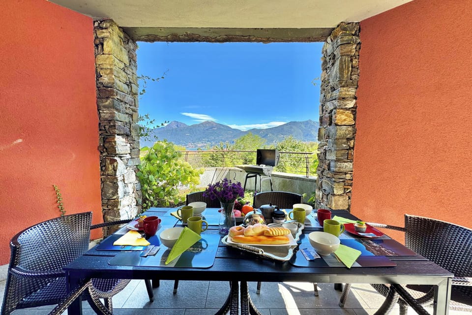 Honeymoon Apartment, Multiple Bedrooms, 2 Bathrooms, Mountainside (La Perla Di Sonenga - Giardino) | Outdoor dining
