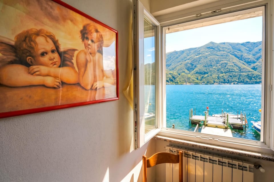 Family Villa, 4 Bedrooms, 2 Bathrooms, Lakeside (Villa L'Approdo) | View from property
