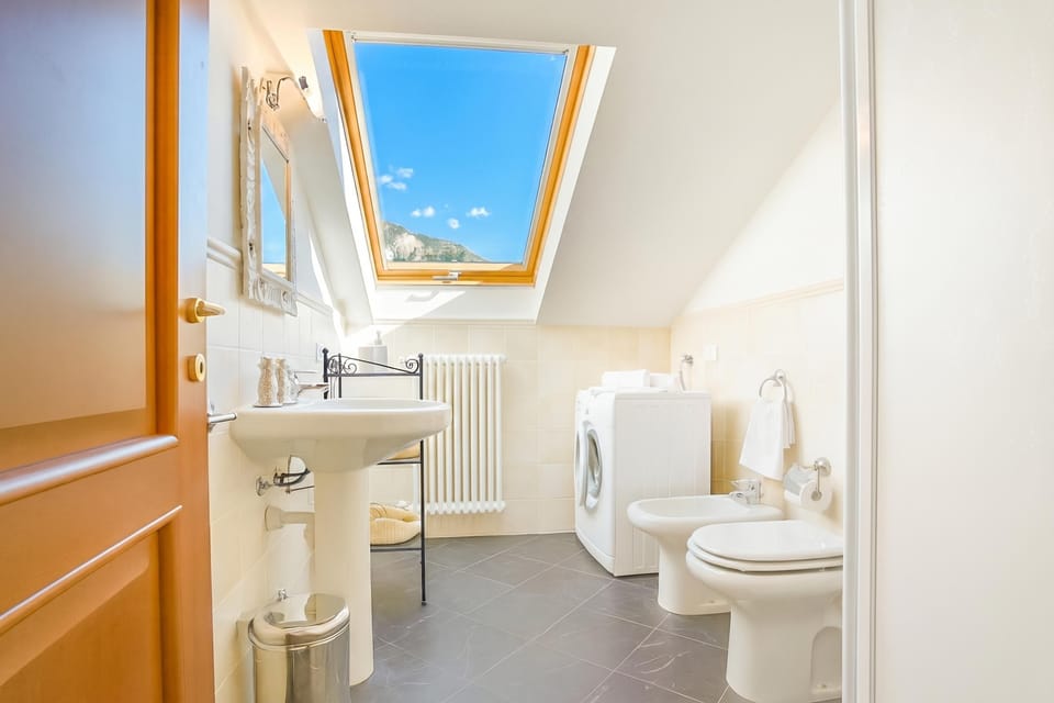 Casa Al Prato Apt. F Apartment in Varenna