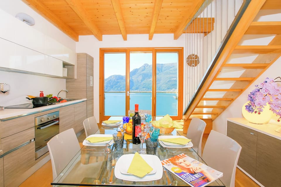 Family Apartment, Multiple Bedrooms, 2 Bathrooms, Mountainside (Riva Bellano Margherita 2) | Private kitchen | Microwave, oven, stovetop, dishwasher