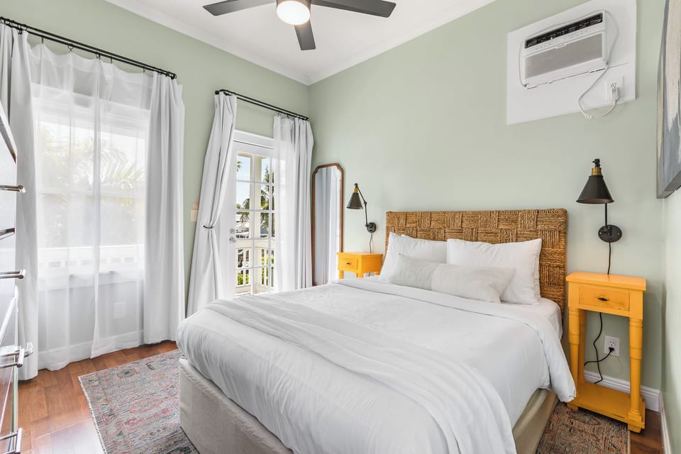 Plush bedding