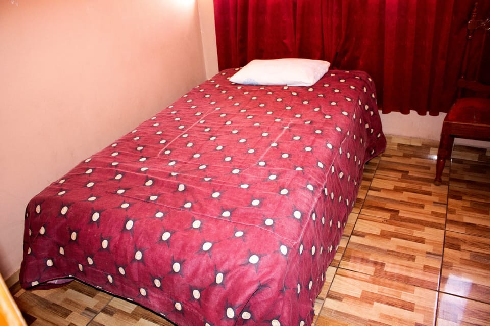 Single Room | Free WiFi
