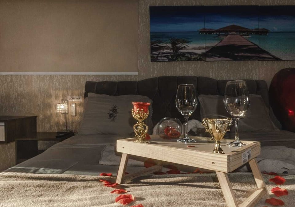 Presidential Double Room, 1 King Bed | Egyptian cotton sheets, premium bedding, laptop workspace