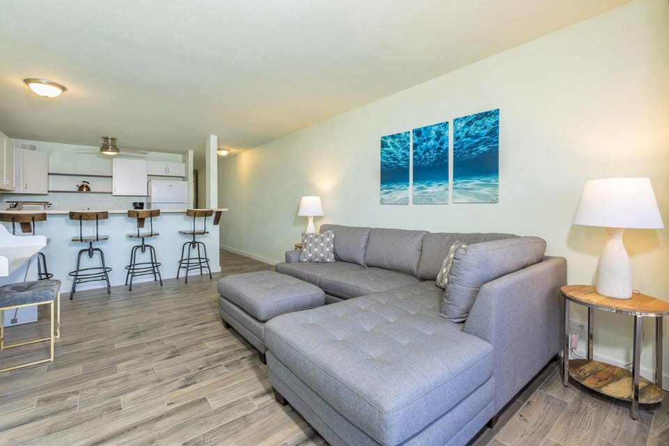 The open-concept layout invites you to relax while staying connected to your group at the breakfast bar.