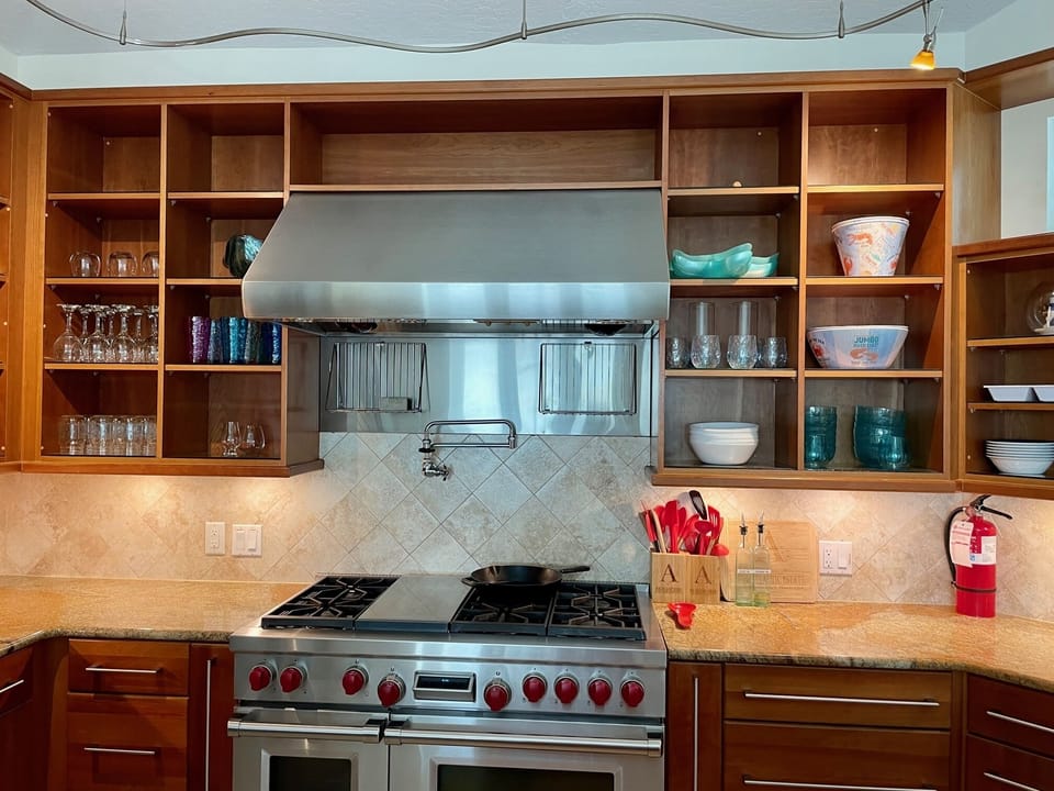 Wolfe double oven and range