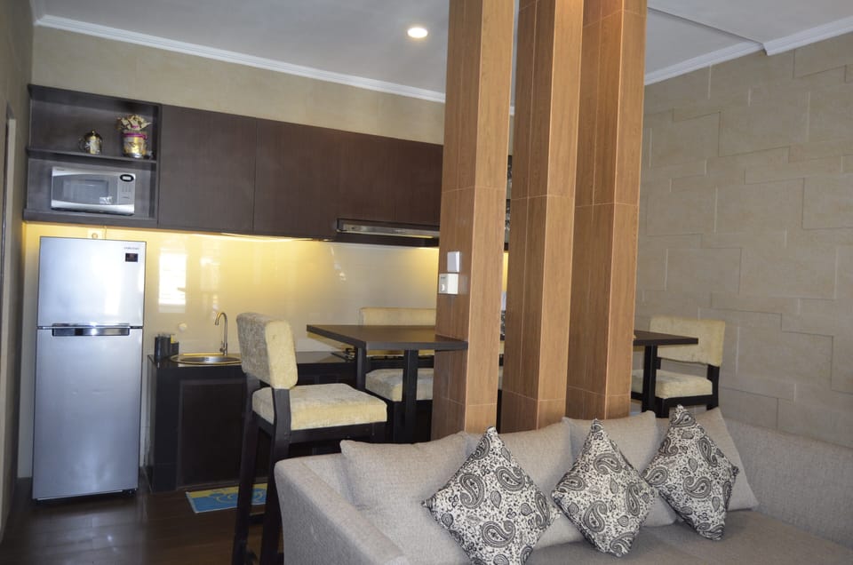 Family Villa, 2 Bedrooms | Living area | Flat-screen TV