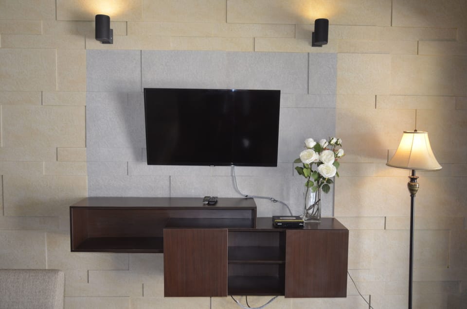 Family Villa, 2 Bedrooms | Television