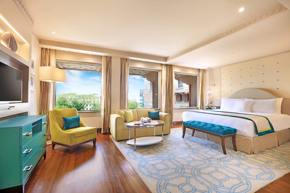 Club Room, 1 Double Bed | Premium bedding, minibar, in-room safe, individually furnished