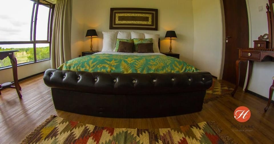 Grand Bungalow | 4 bedrooms, free WiFi
