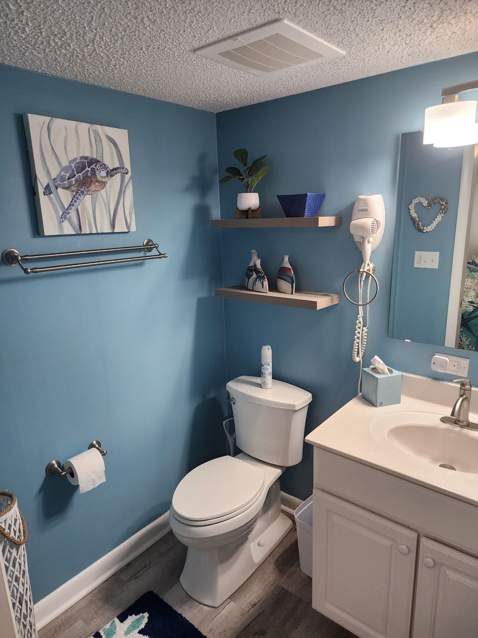 King- bathroom