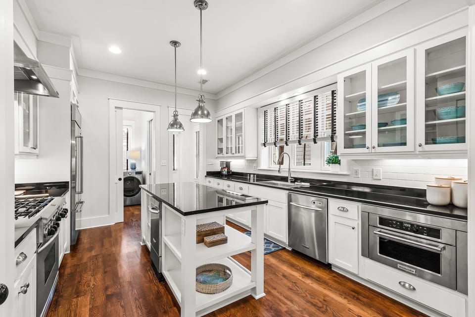First Floor: Kitchen