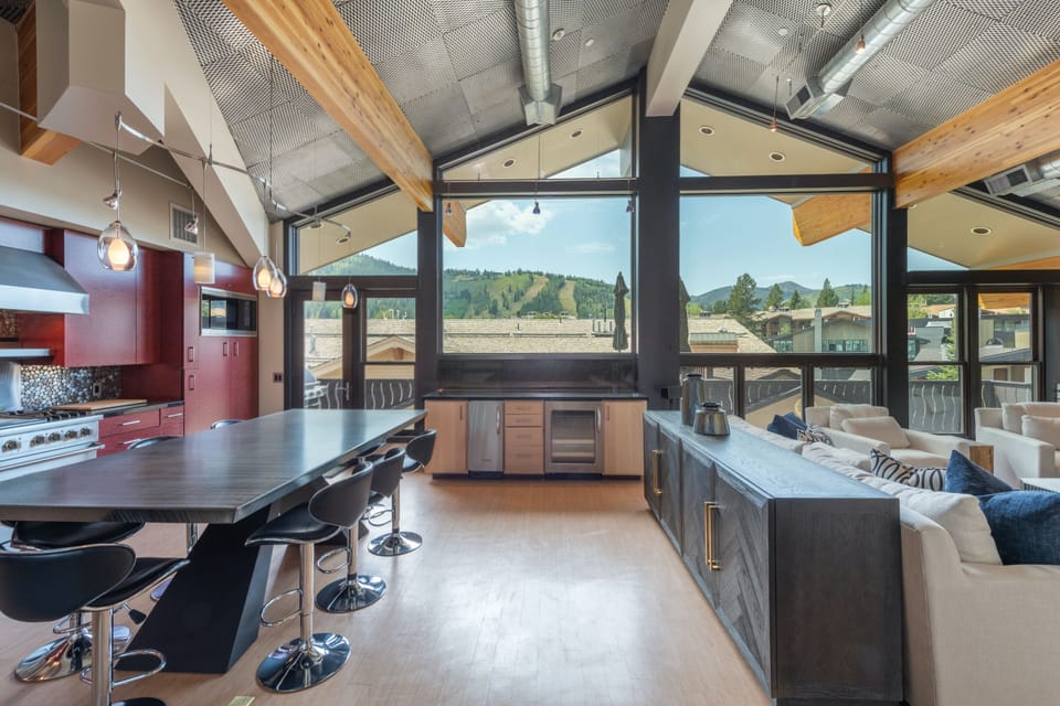 Luxury Condo | Private kitchen | Full-size fridge, microwave, oven, stovetop