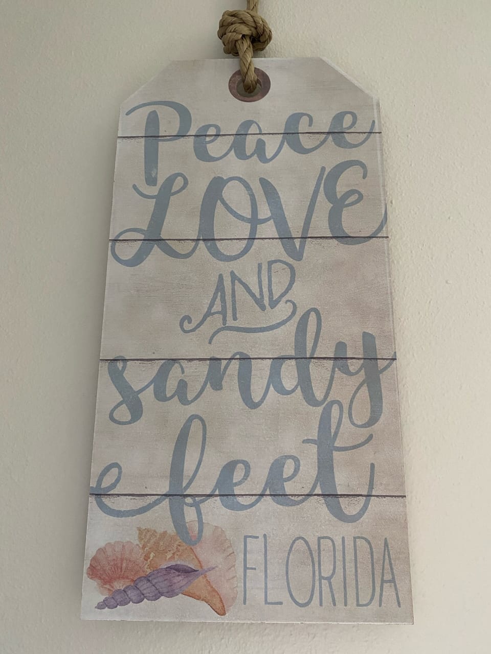 Peace, love and sandy feet!  With love from Florida <3