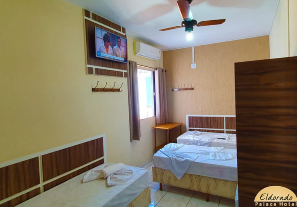 Minibar, WiFi (free), bed sheets
