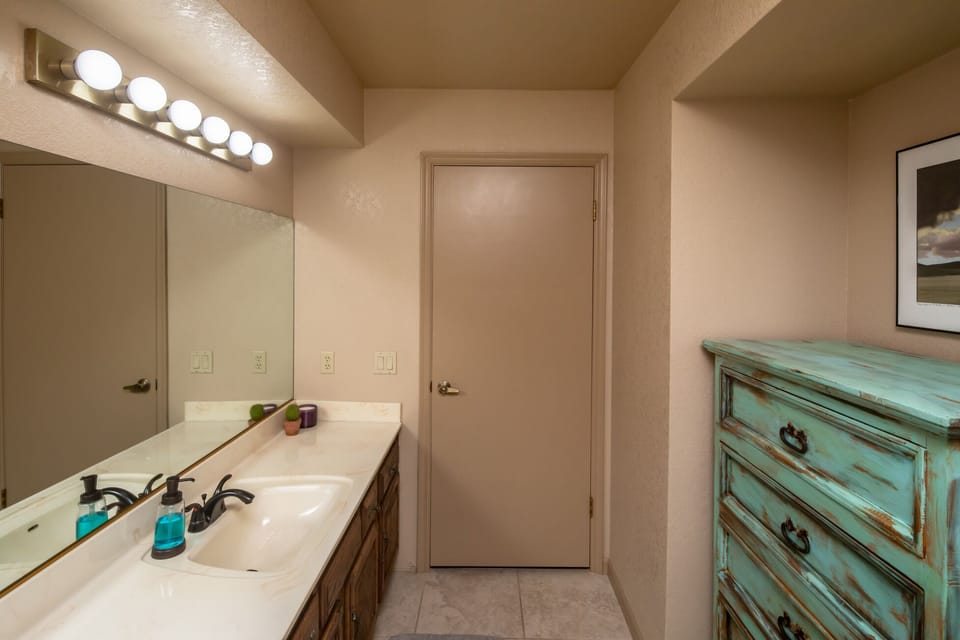 Guest bathroom