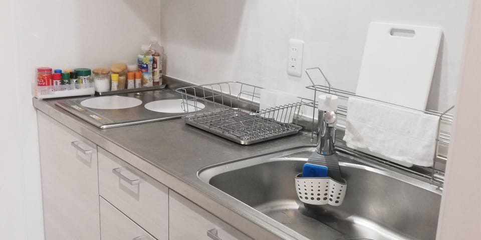 Fridge, microwave, oven, blender