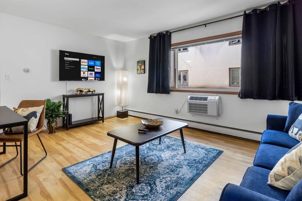 55in 4k Roku Smart TV. You can login to your own favorite channels.