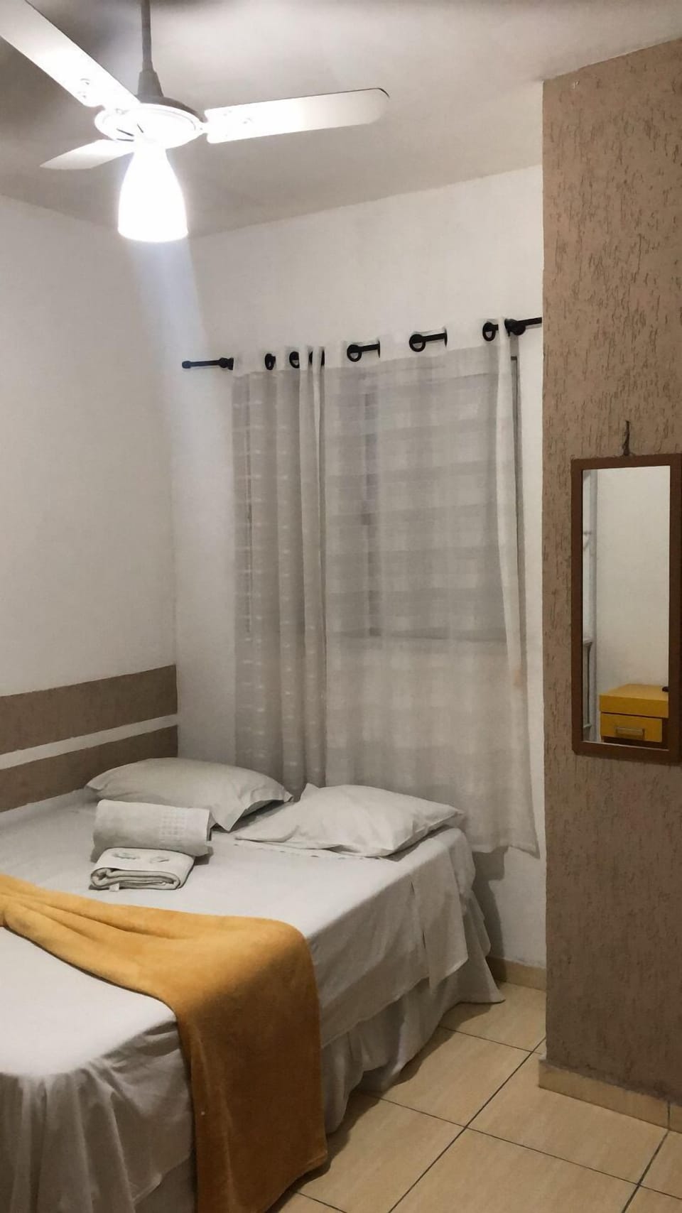 Minibar, desk, WiFi (free), bed sheets