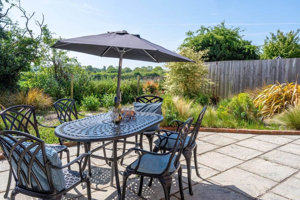Al fresco dining