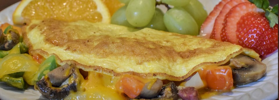 Free daily cooked-to-order breakfast