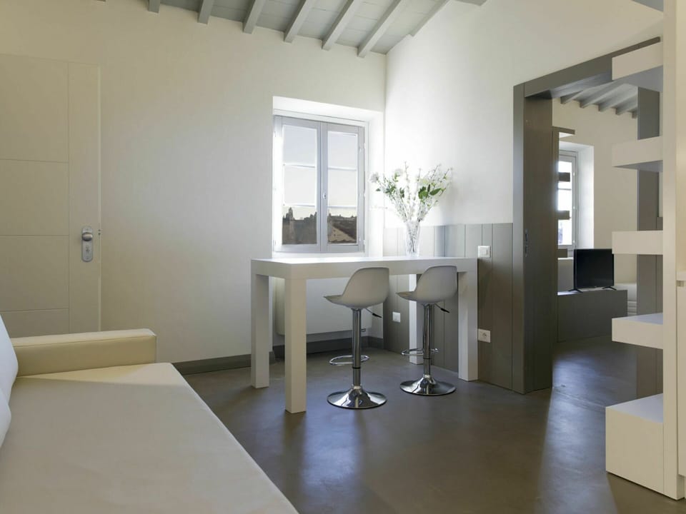 White, Room, Property, Interior Design, Floor, Building, Furniture, Ceiling, Tile, House