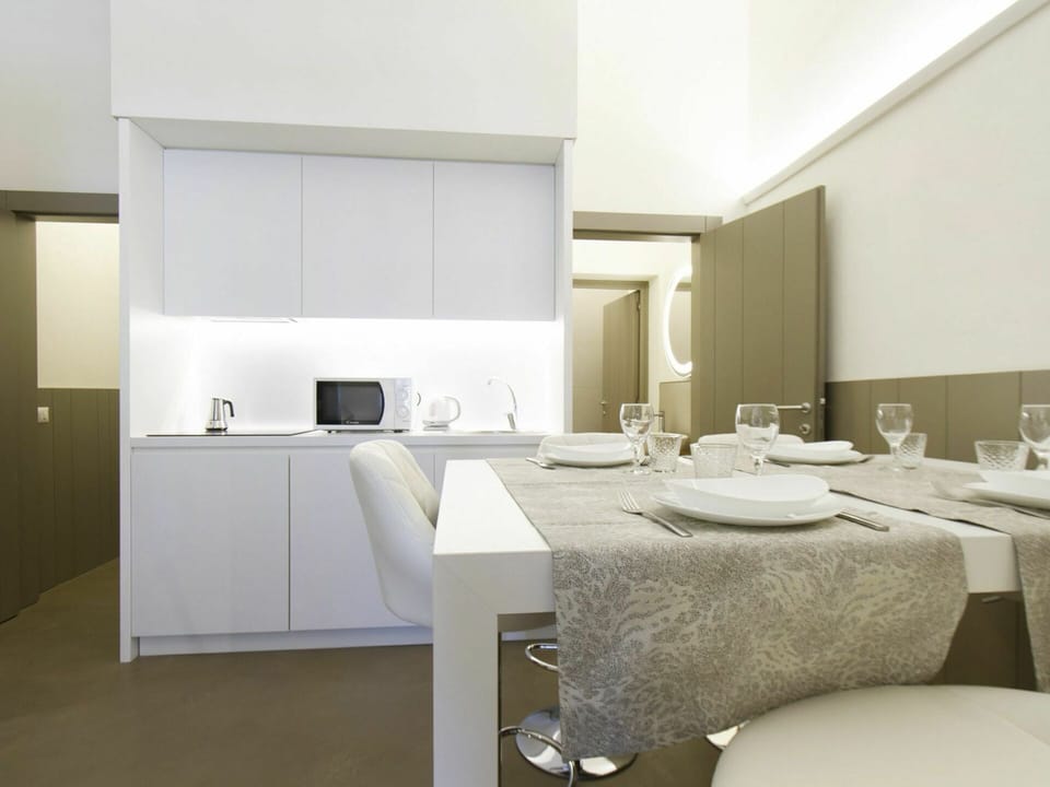 Room, Property, Interior Design, Furniture, Building, Floor, Bathroom, Wall, Architecture, Real Estate