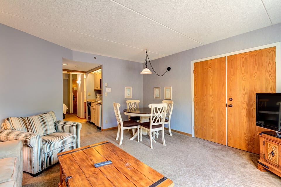 Dining/Living Area