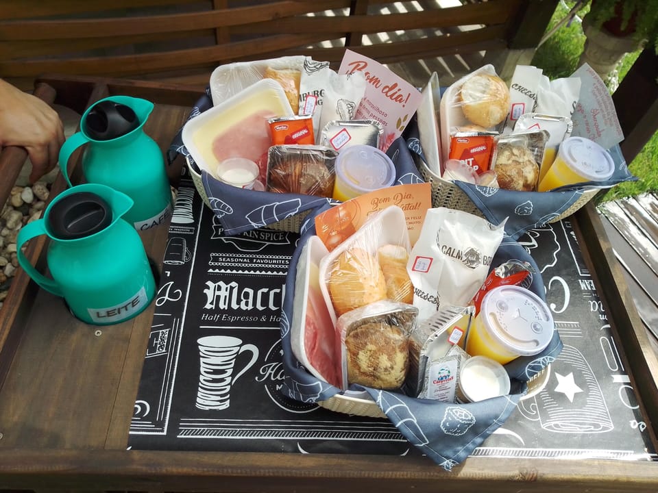 Breakfast meal