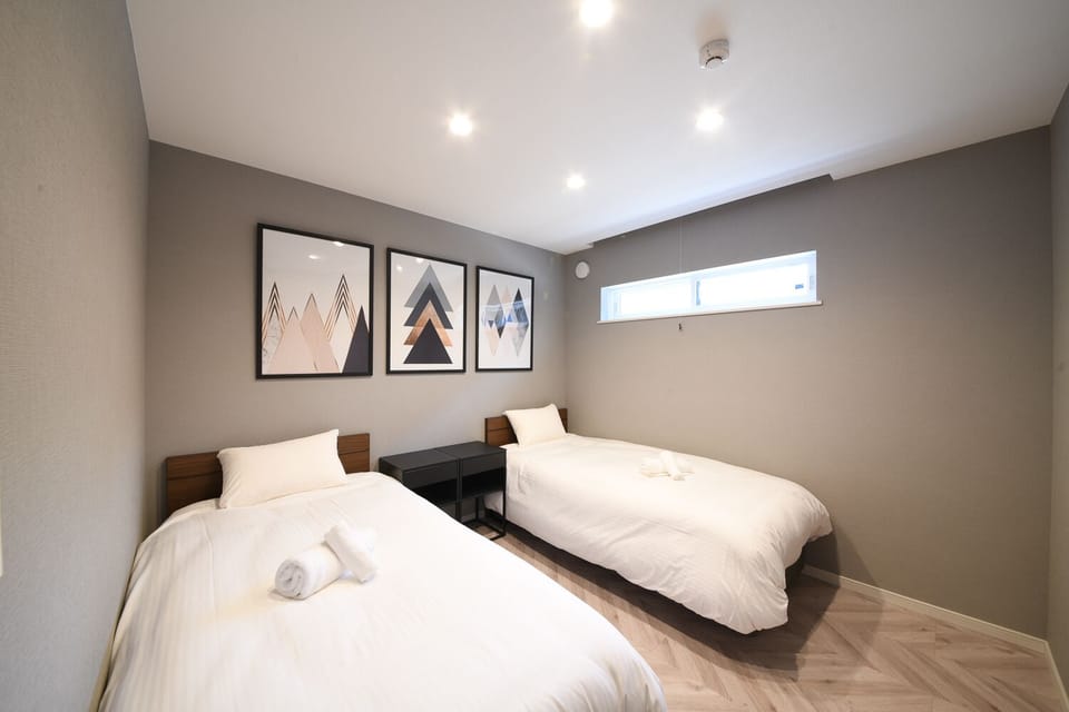 Chalet | 3 bedrooms, premium bedding, down comforters, pillowtop beds