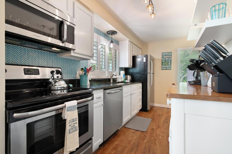 All stainless appliances