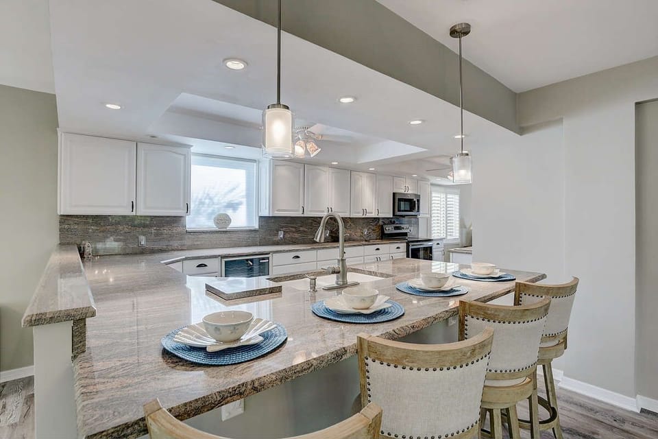 kitchen bar