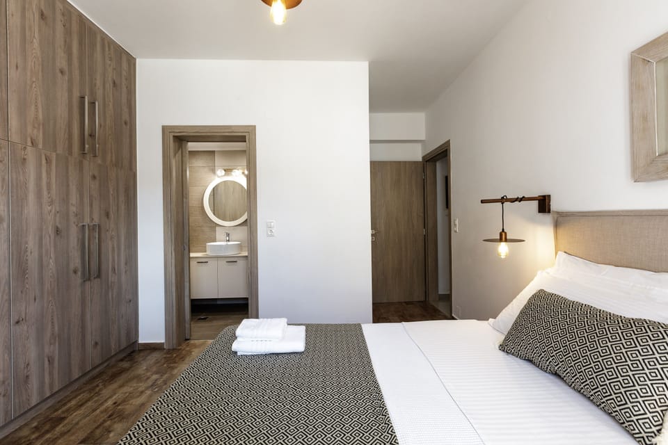 Featuring an en-suite bathroom with shower. 