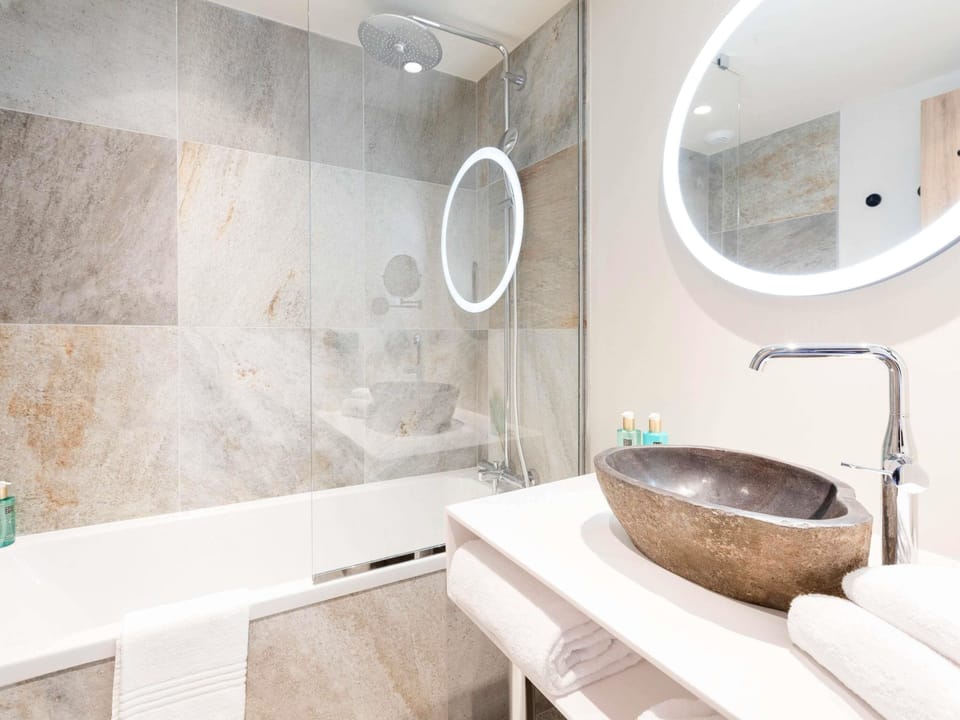 Duplex Family Suite, 1 Double Bed with Sofa bed | Individually decorated, individually furnished, laptop workspace