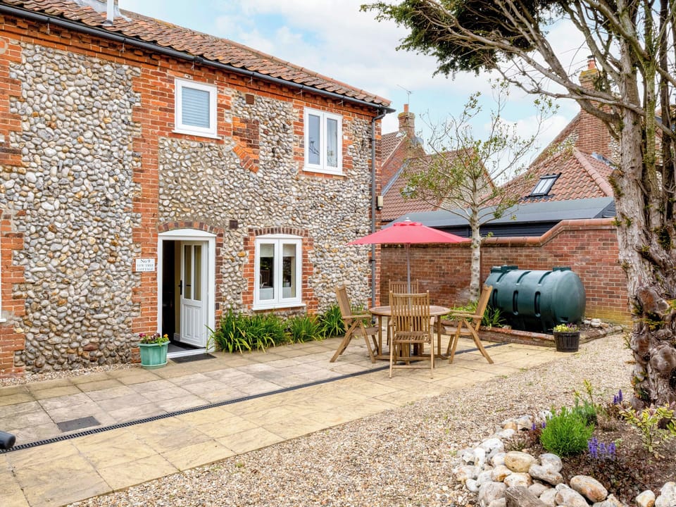 Exterior | Yew Tree Cottages - No.9 - Yew Tree Cottages , Langham, near Holt
