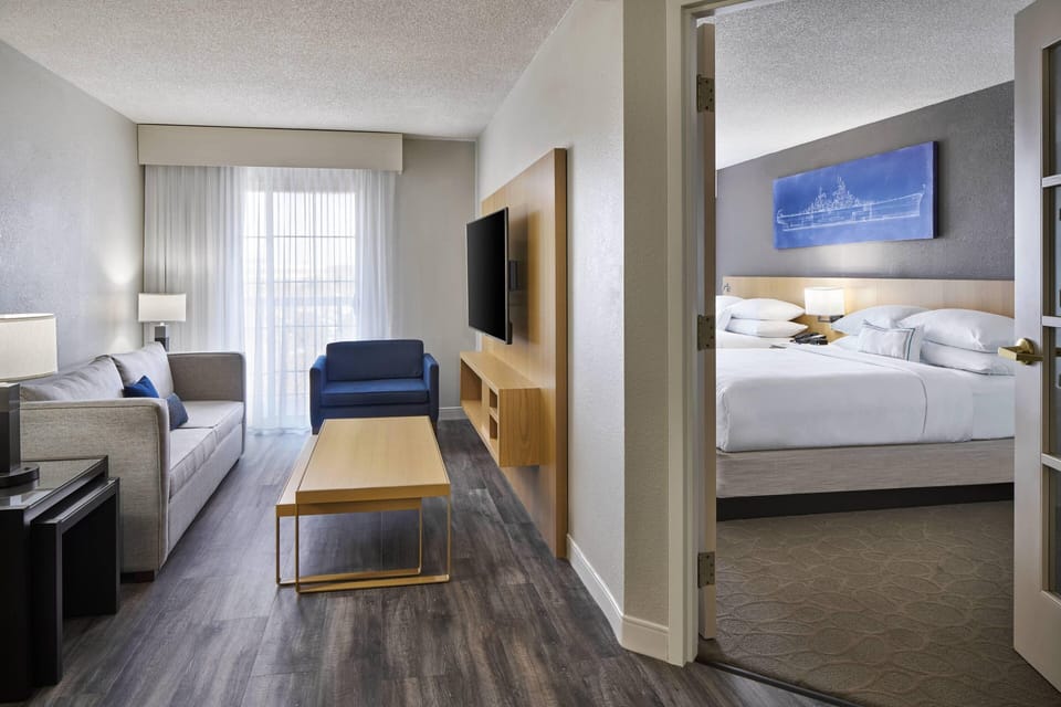 Suite, 1 Bedroom | In-room safe, desk, laptop workspace, blackout drapes