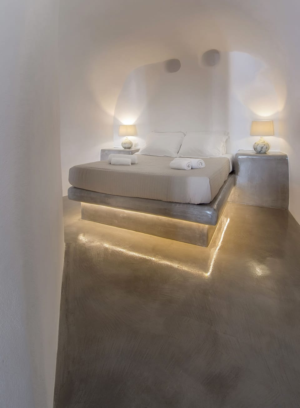 Superior Suite | Pillowtop beds, blackout drapes, soundproofing, free WiFi