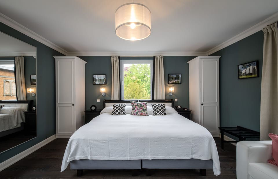 Superior Double Room | Hypo-allergenic bedding, minibar, in-room safe, individually decorated