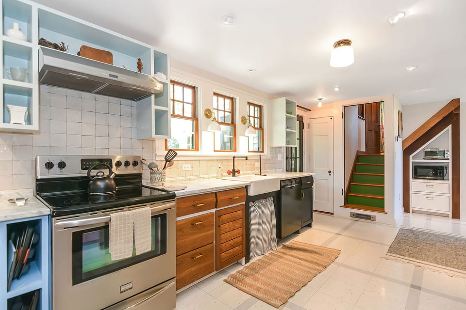 There is plenty of space for making meals.