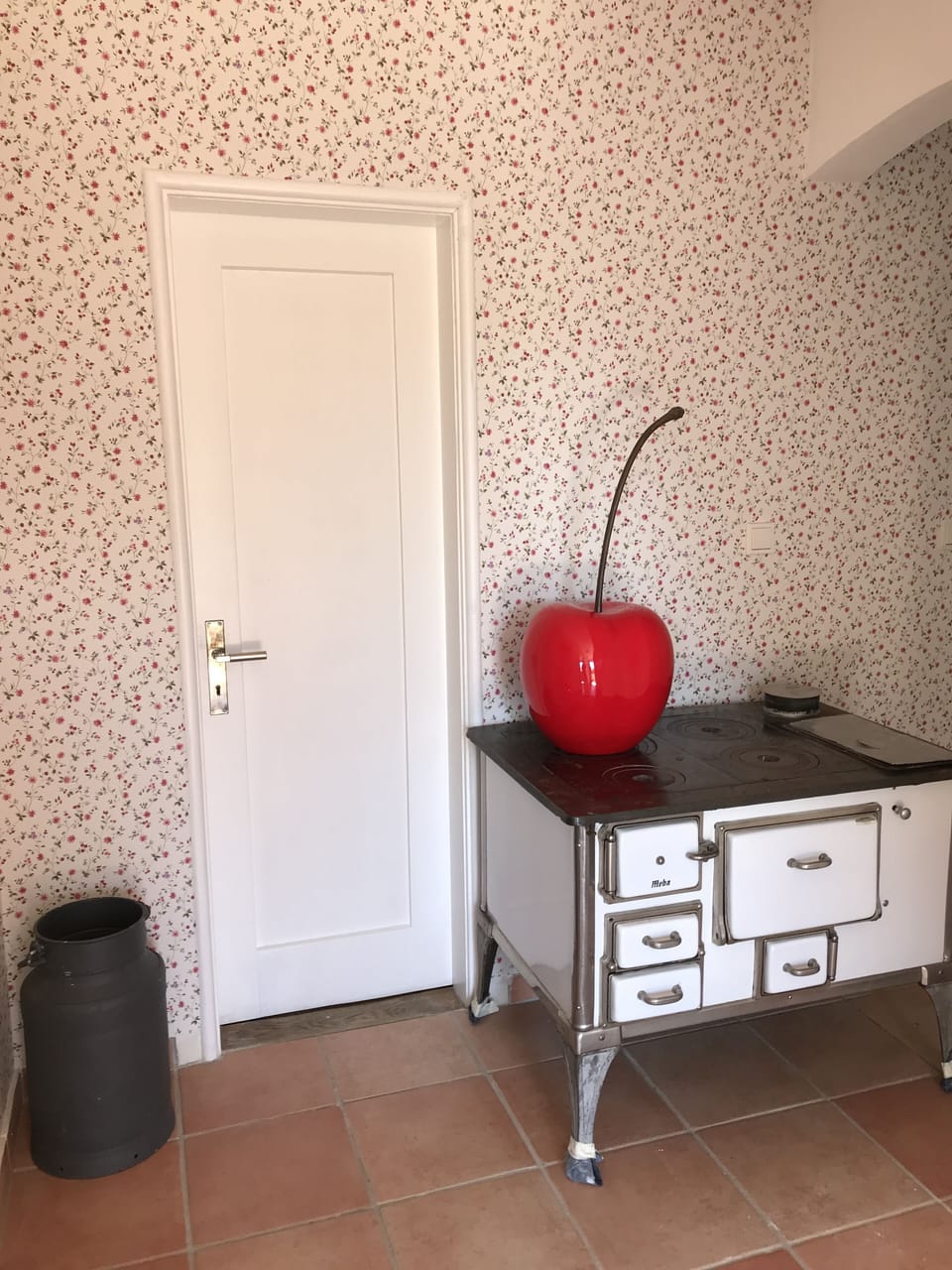 Comfort House, 3 Bedrooms, Non Smoking, Sauna | Living area | TV