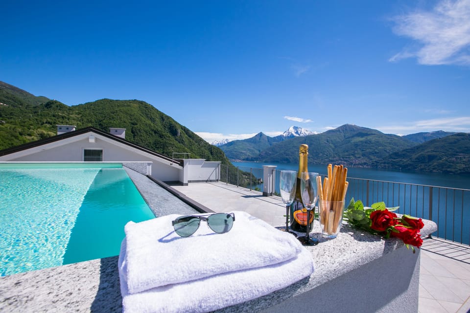 Family Apartment, Multiple Bedrooms, 2 Bathrooms, Mountainside (Casa Laura Apt. 6) | Pool | Outdoor pool