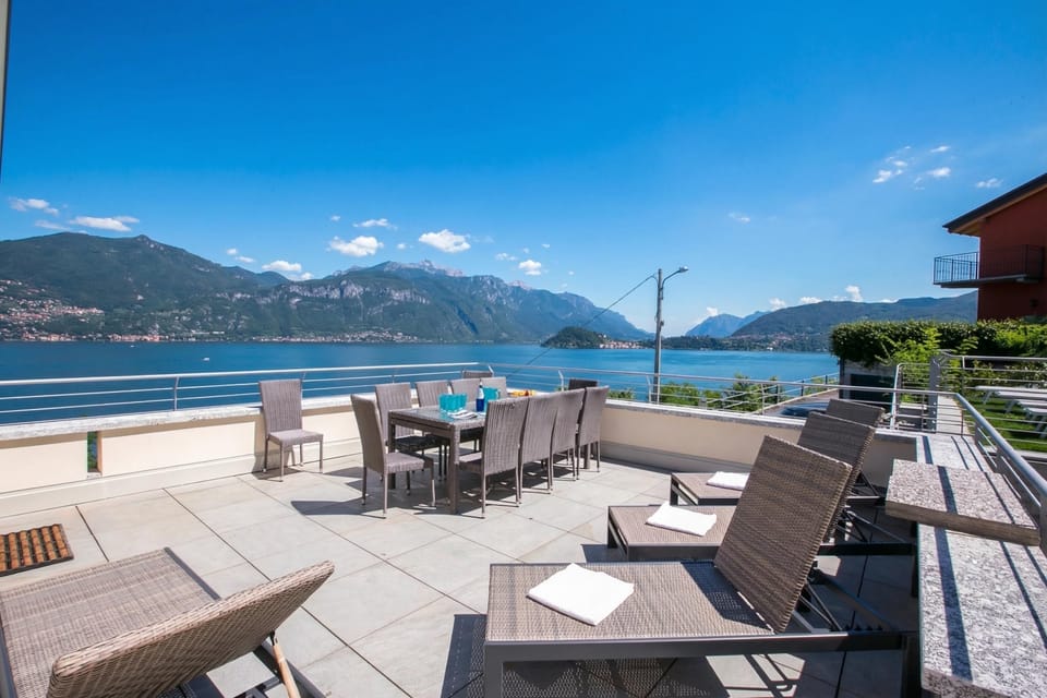 Family Penthouse, Multiple Bedrooms, Mountainside (Paradiso di Menaggio Penthouse) | Outdoor dining