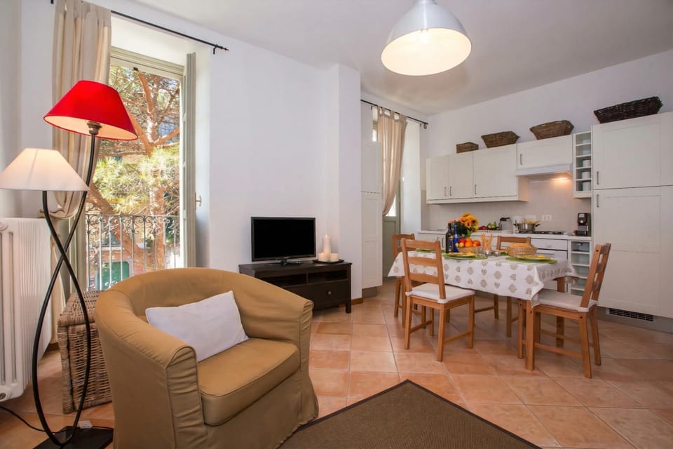 Family Apartment, Multiple Bedrooms (Casa Al Prato Apt. A) | Living area | TV