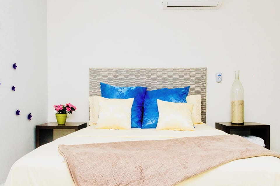 Room, 1 Bedroom, Smoking | 1 bedroom
