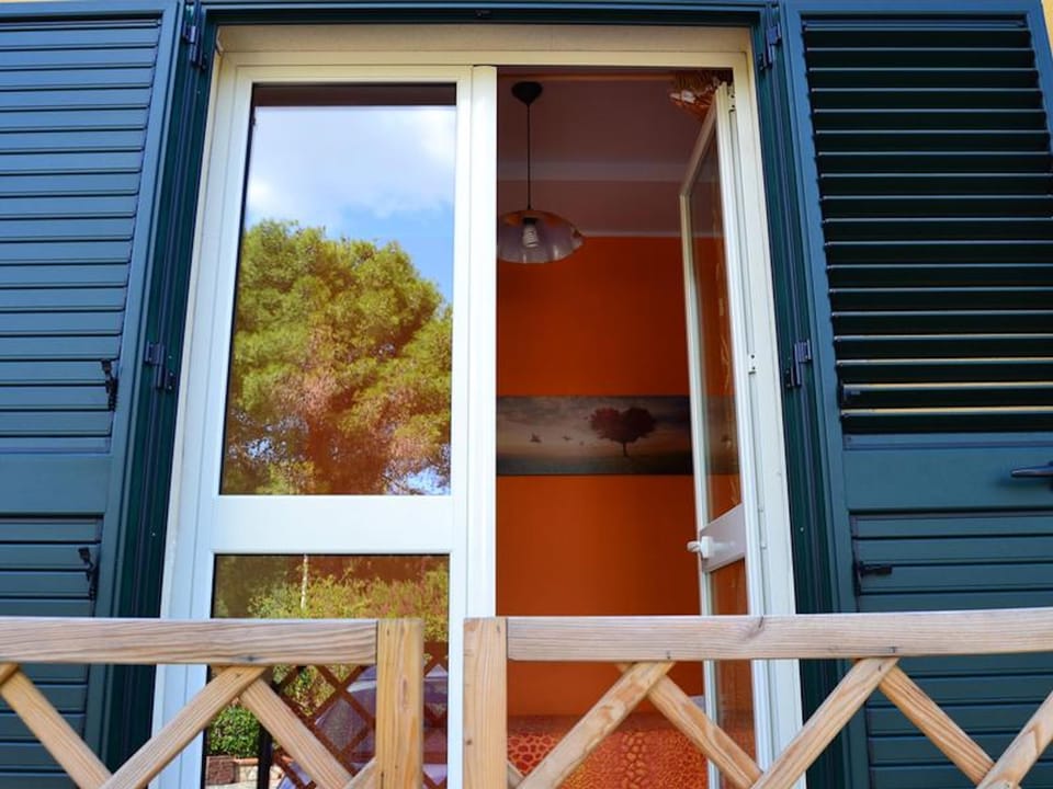 Room, 1 Bedroom, Smoking, Balcony | Exterior detail