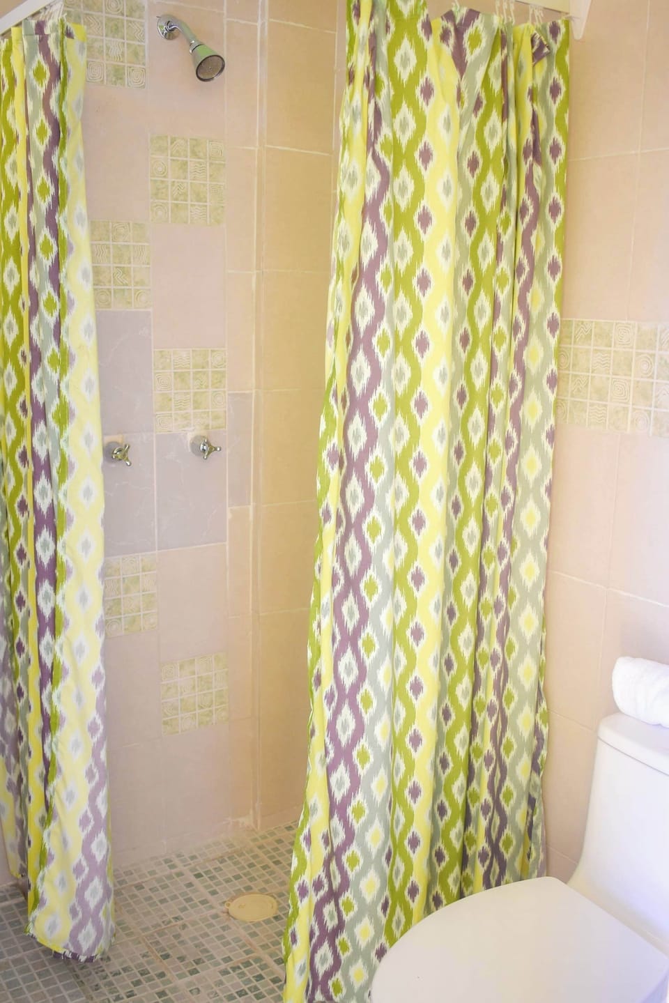 Room, 1 Bedroom, Smoking, Terrace | Bathroom | Towels