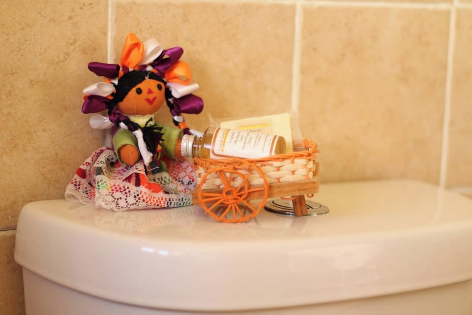 Room, 1 Bedroom, Patio | Bathroom amenities | Free toiletries, towels