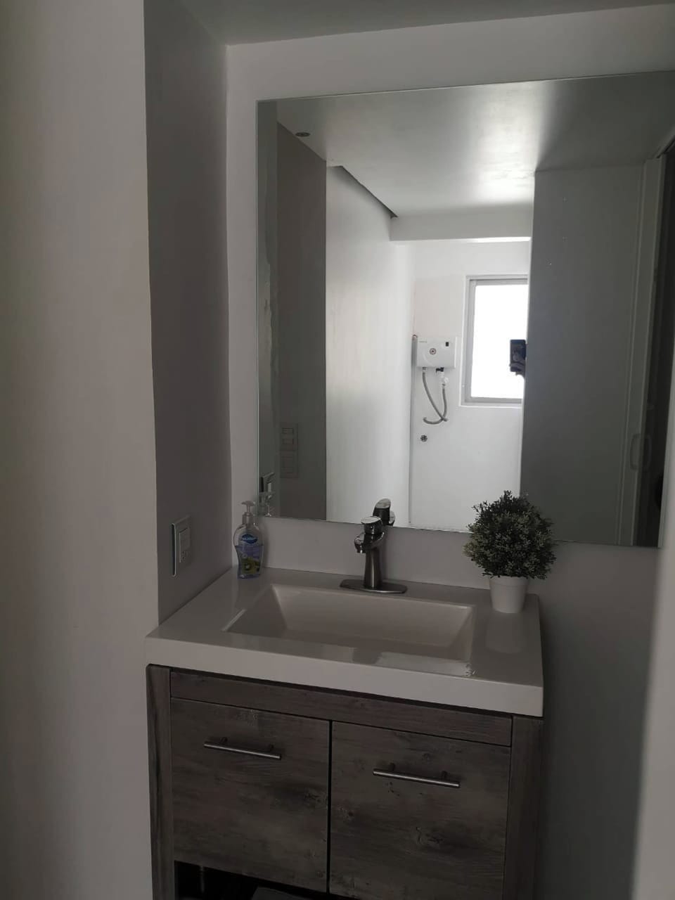 Room, 1 Bedroom | Bathroom amenities