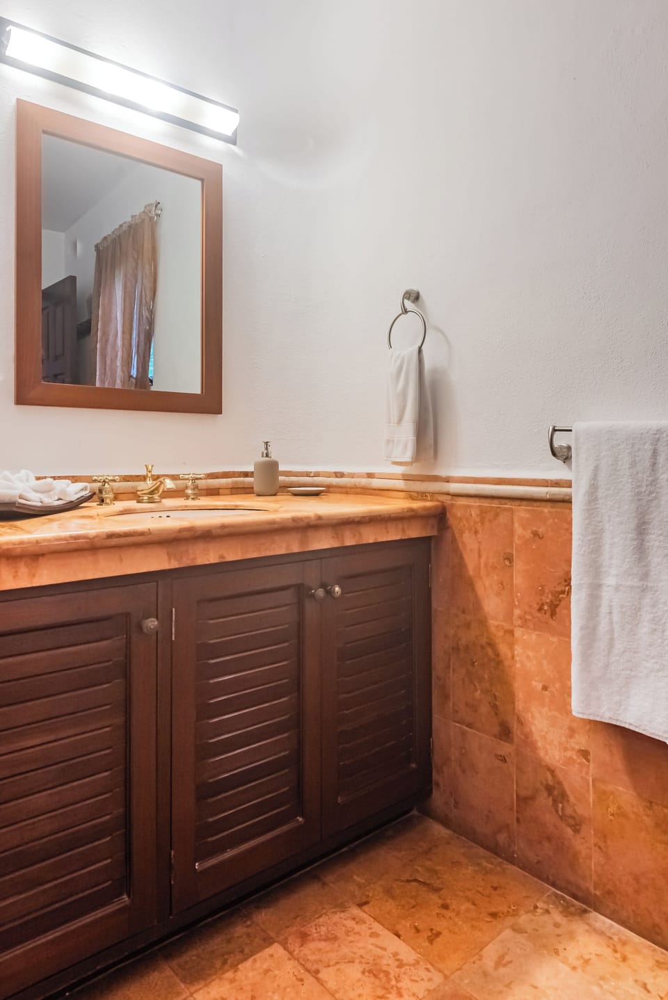 Villa, 6 Bedrooms, Smoking, Private Pool | Interior