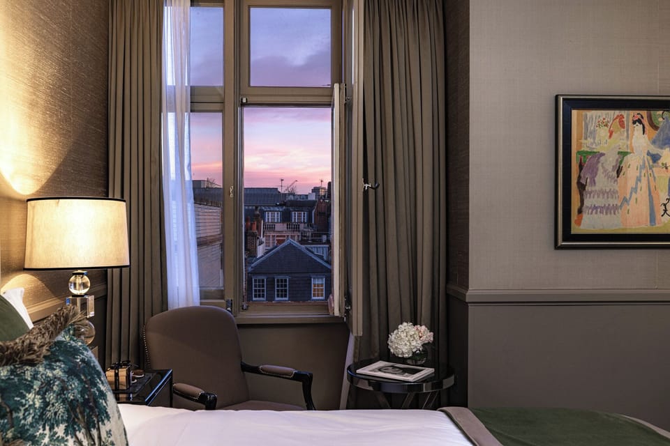 Deluxe Room | Egyptian cotton sheets, premium bedding, minibar, in-room safe
