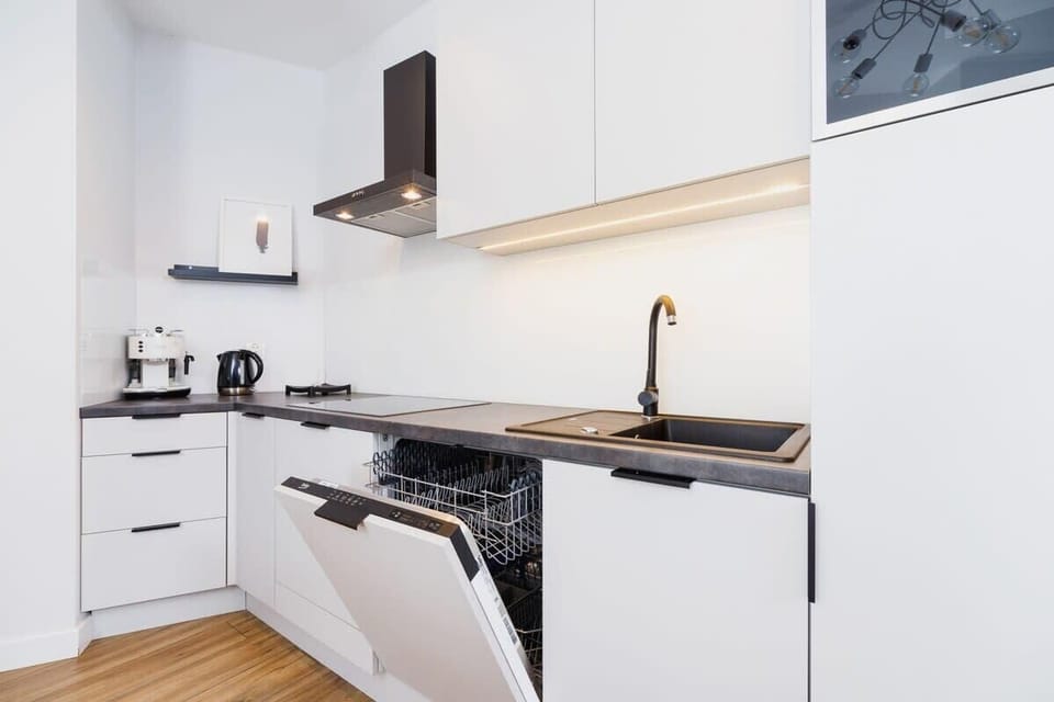 Modern, fully equipped kitchenette.